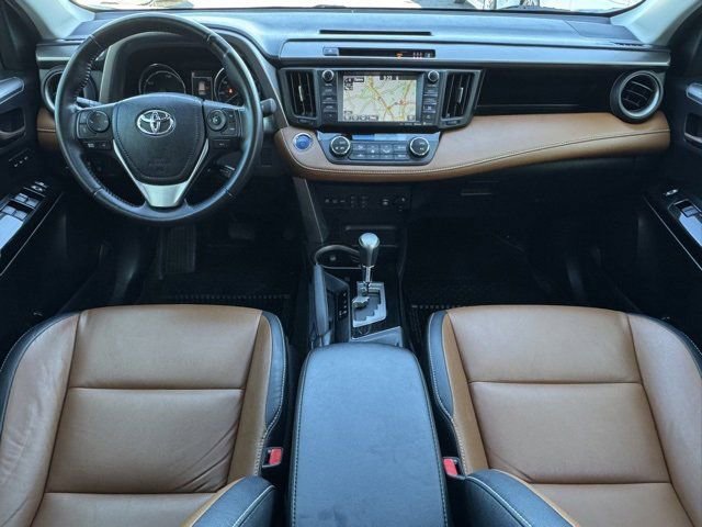 Used 2017 Toyota RAV4 Limited image 13
