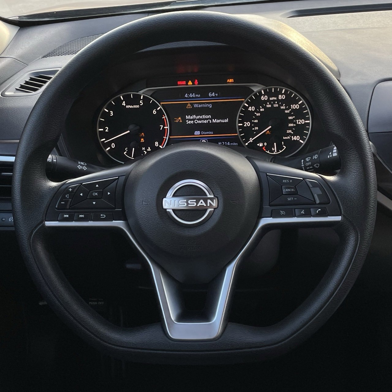 Used 2024 Nissan Altima 2.5 SV image 12