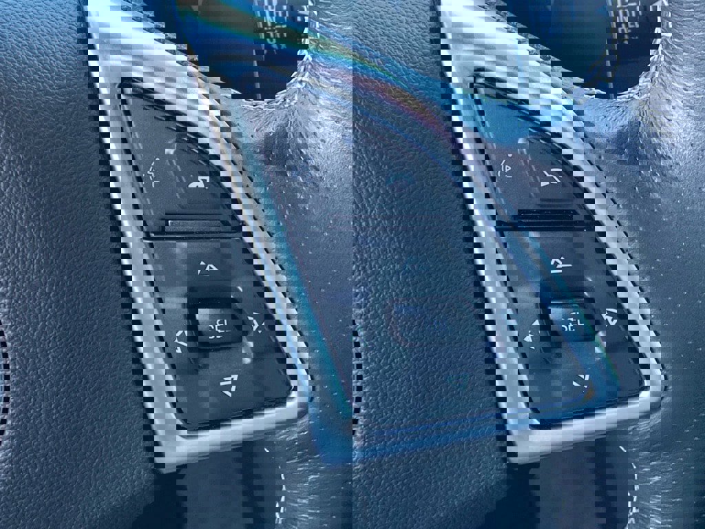 Used 2019 Chevrolet Camaro LT image 18