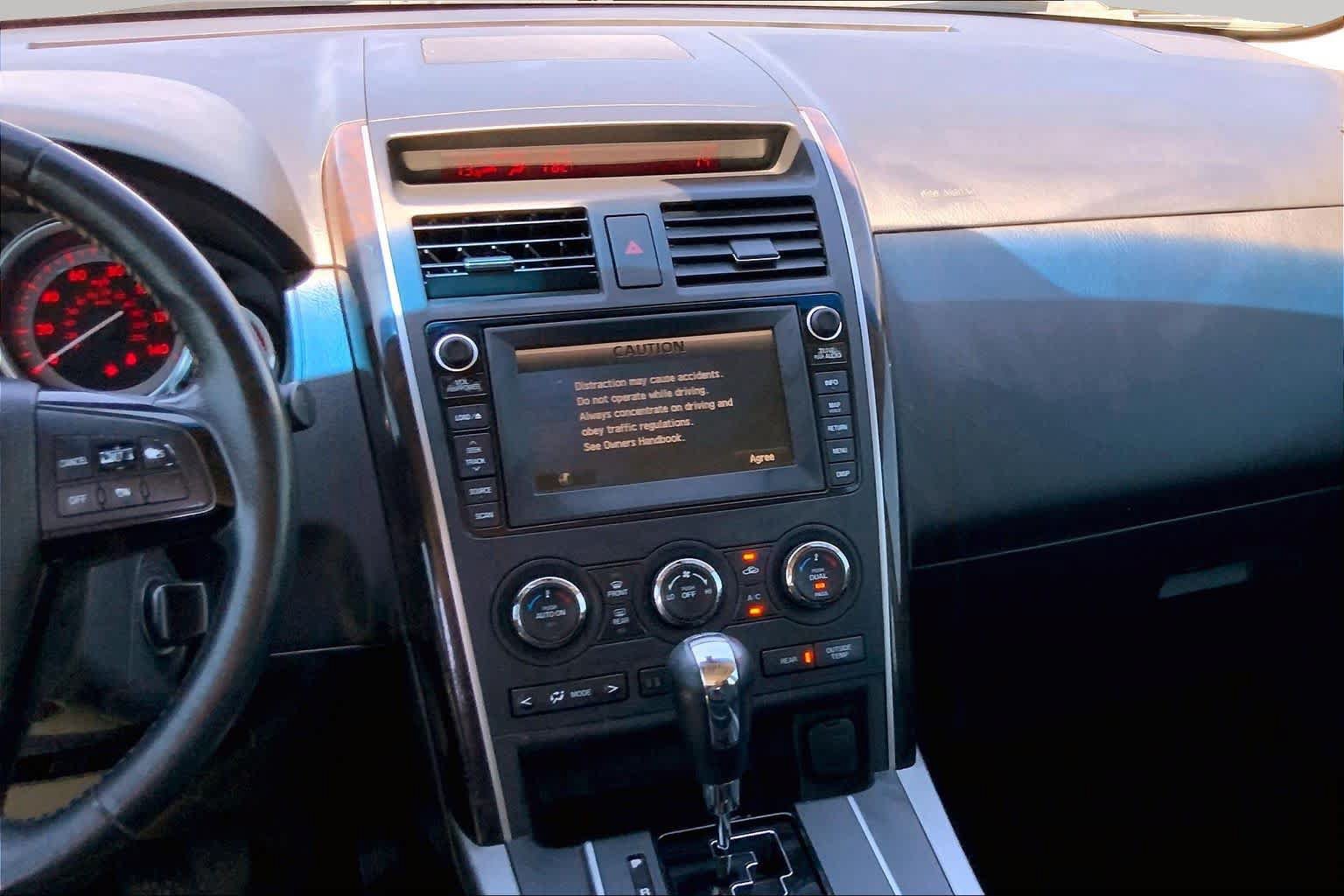 Used 2012 MAZDA CX-9 Grand Touring w/ Moonroof & Bose Audio Pkg FWD image 6