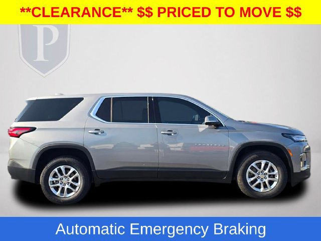 Certified 2023 Chevrolet Traverse LS w/ Safety Package FWD image 5