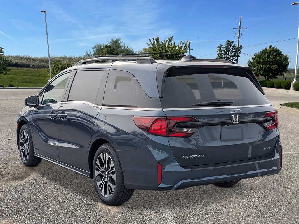 New 2026 Honda Odyssey Elite image 3