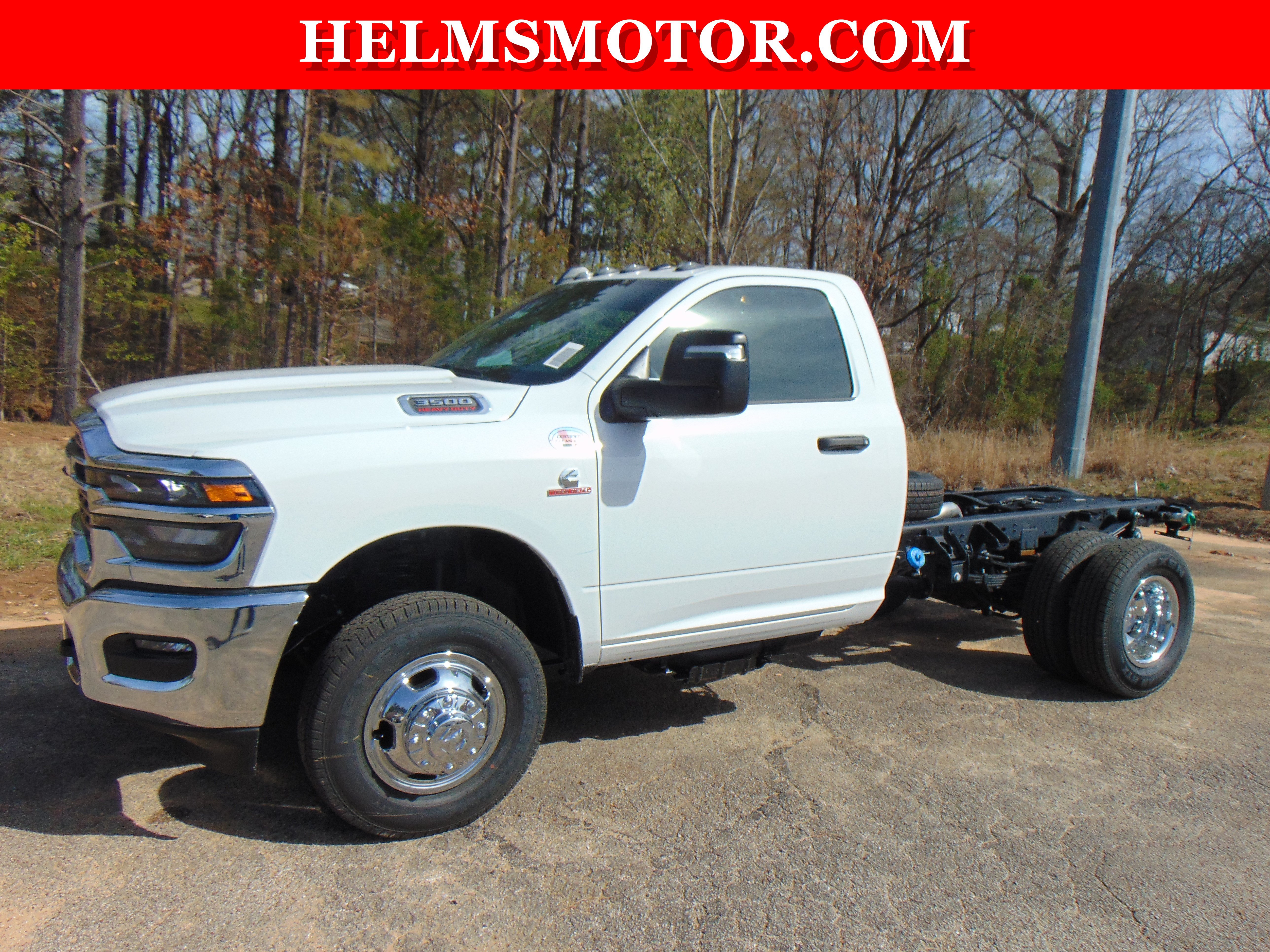 New 2026 RAM 3500 Tradesman AWD/4WD image 4