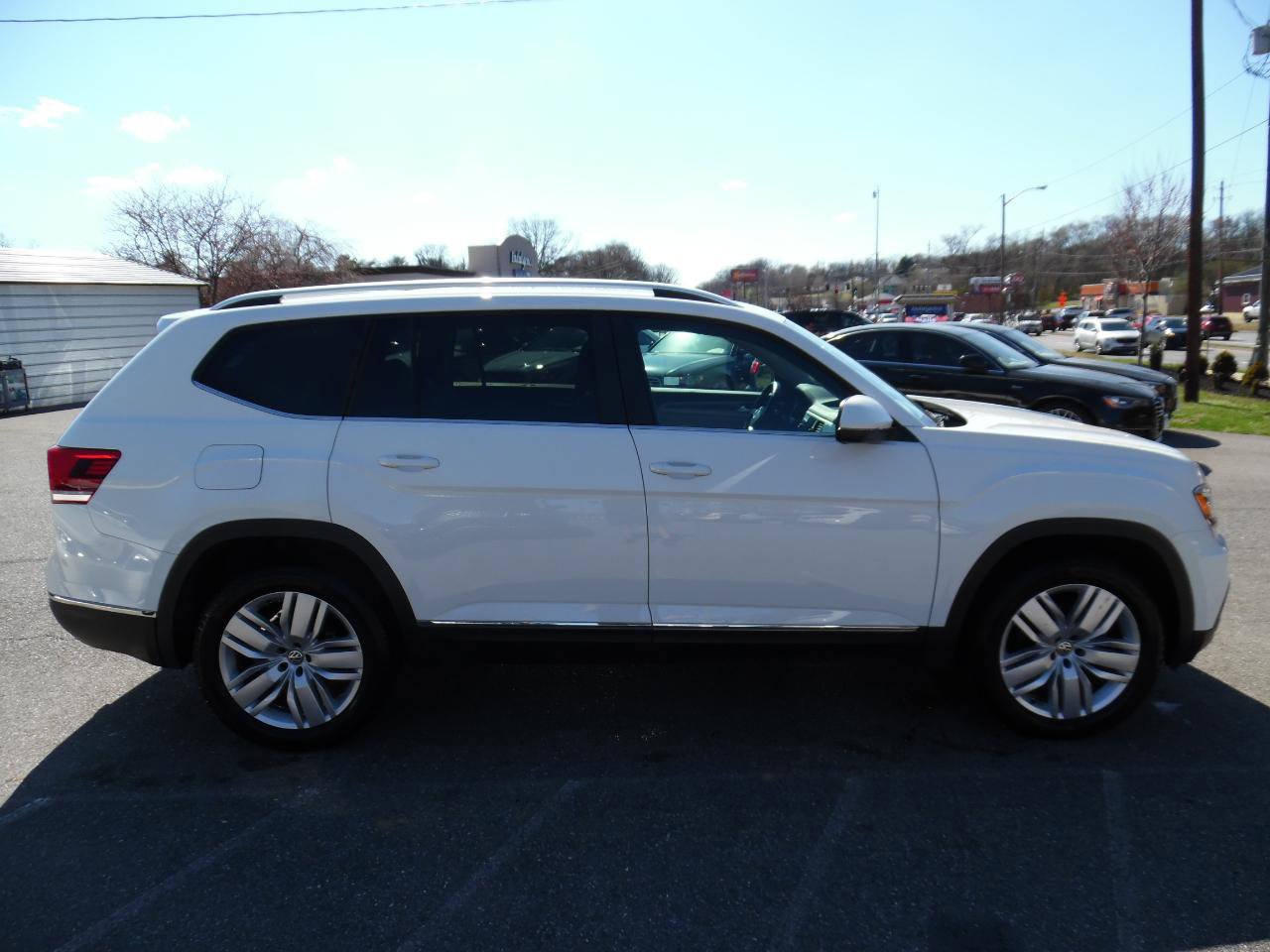 Used 2019 Volkswagen Atlas SEL image 6