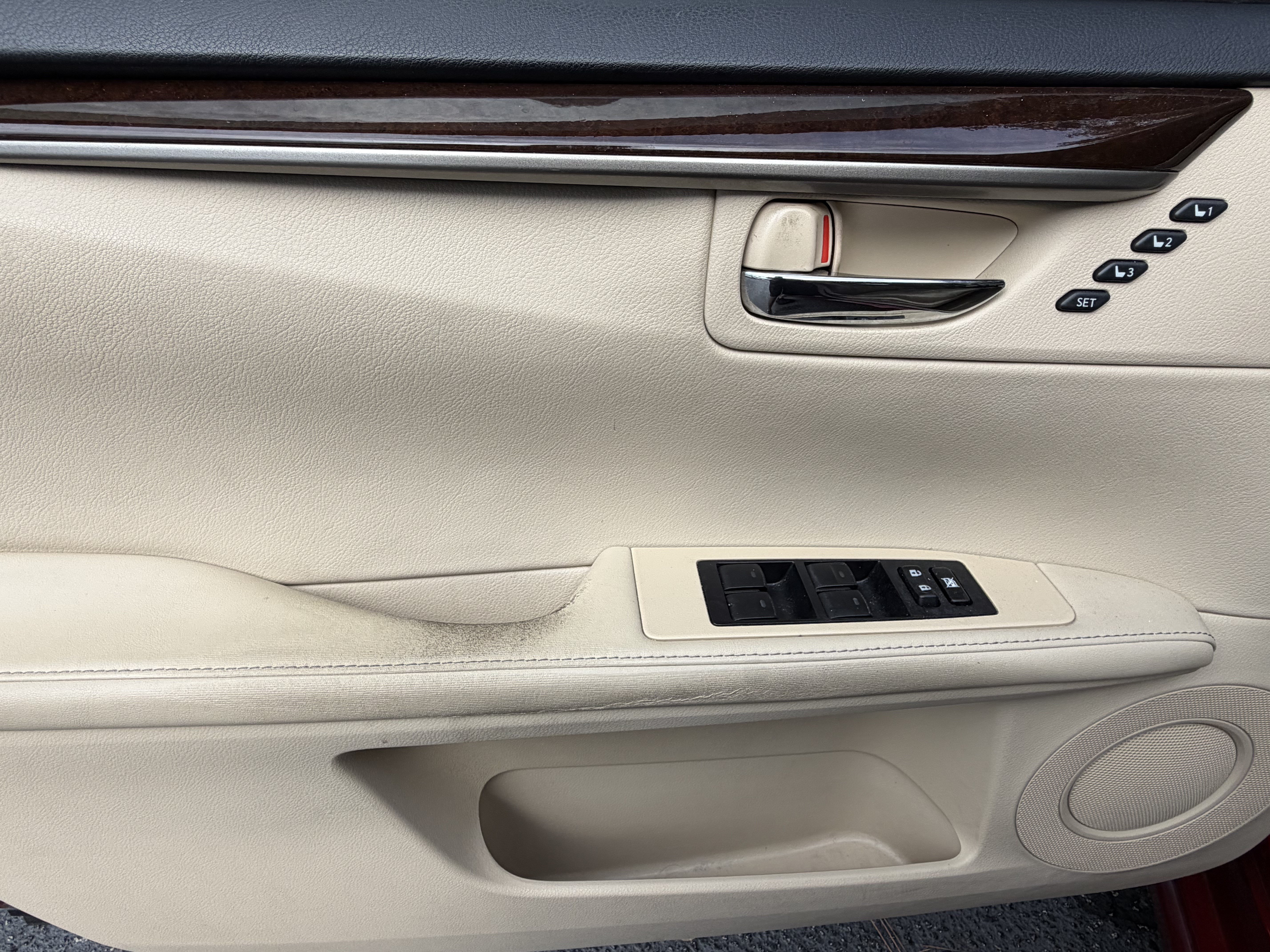 Used 2013 Lexus ES 350 w/ Luxury Pkg FWD image 13