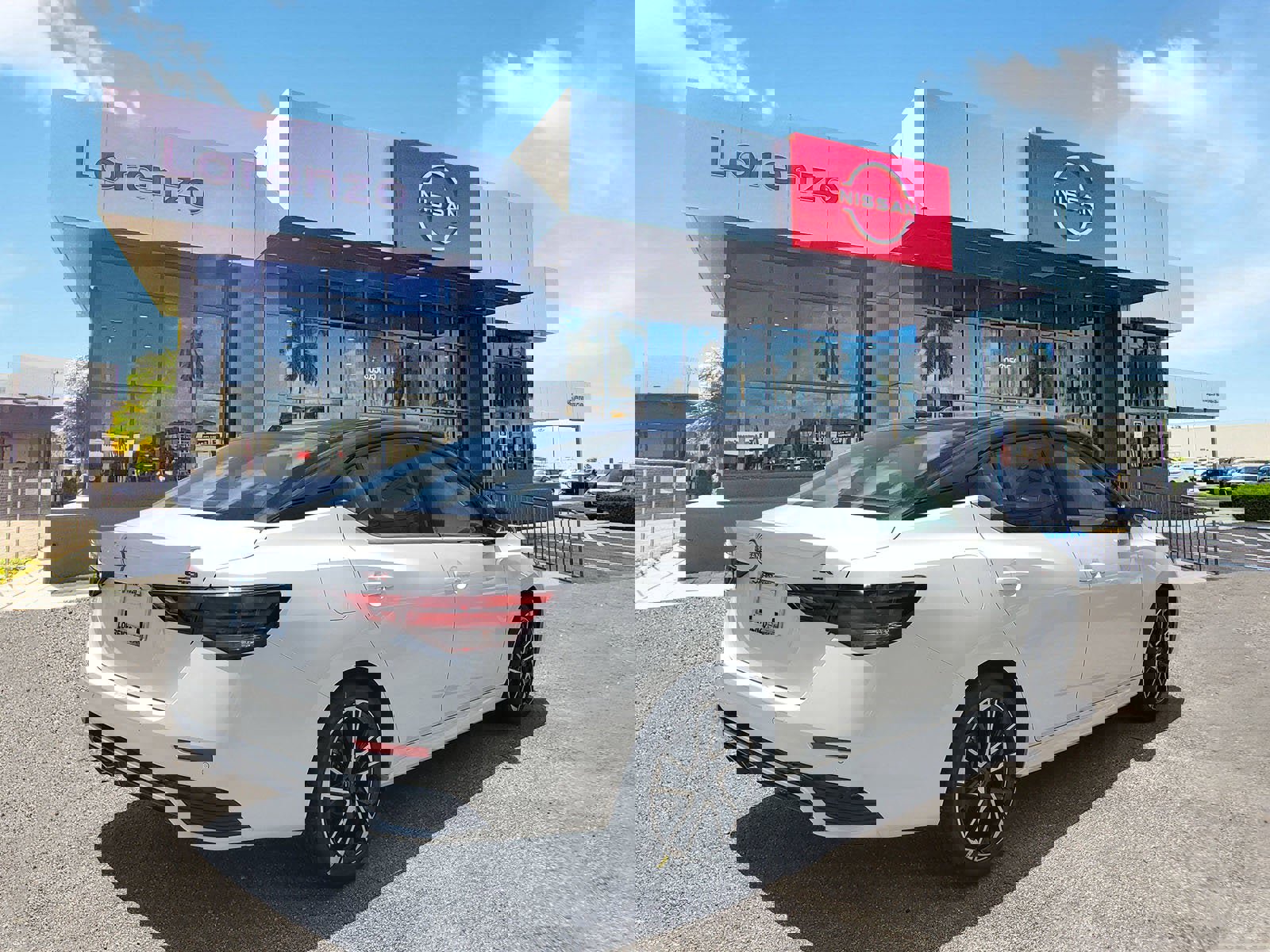 New 2025 Nissan Sentra SR w/ SR Premium Package image 4