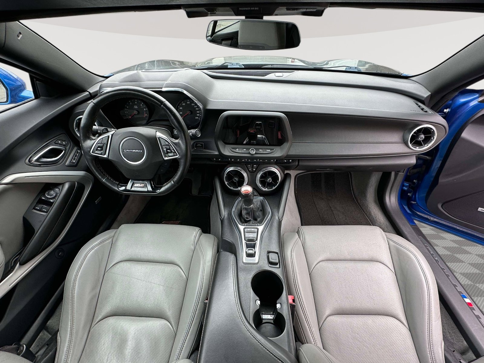 Used 2016 Chevrolet Camaro SS image 7