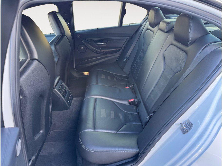 Used 2017 BMW M3 RWD image 12