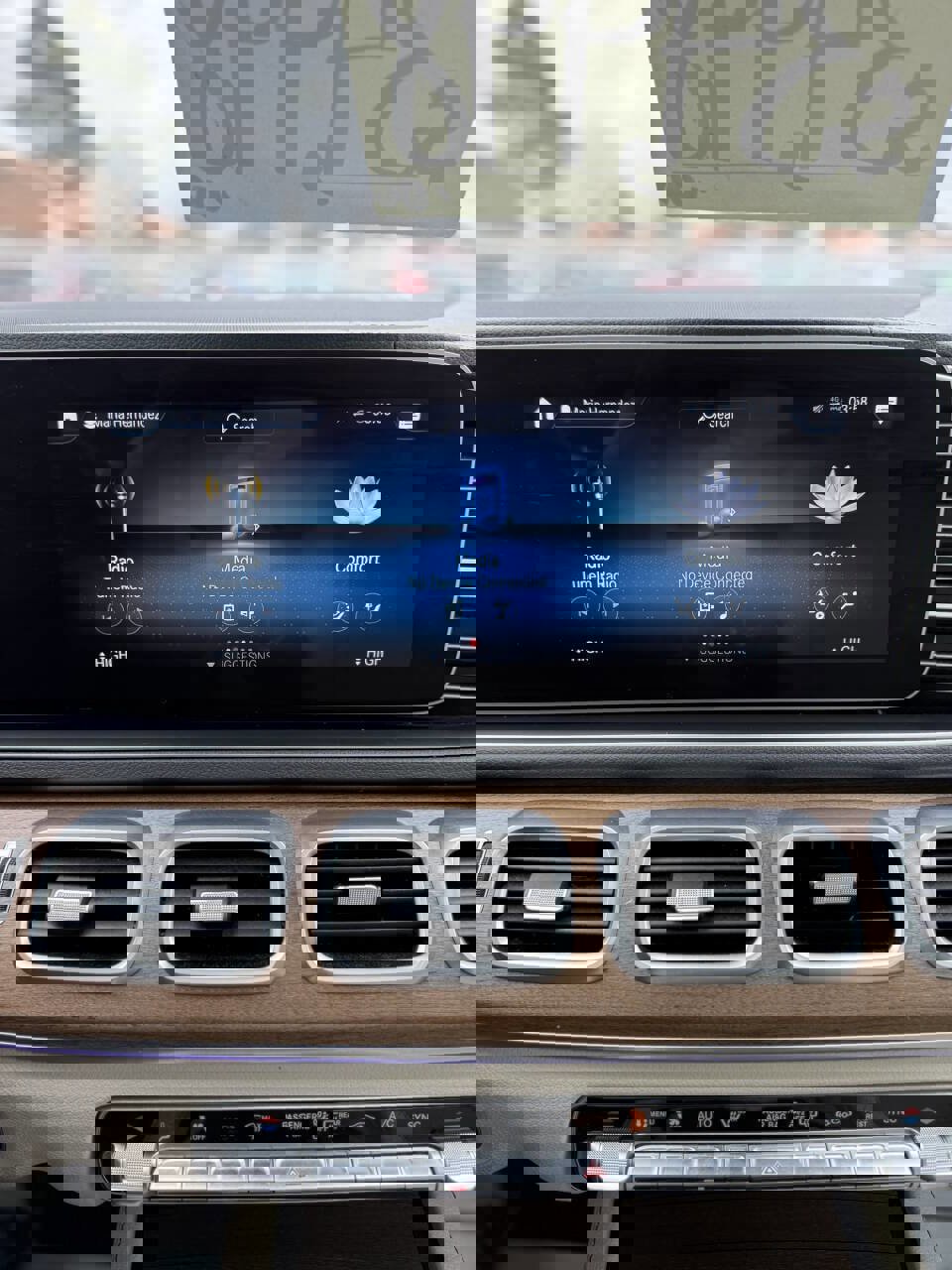 Used 2021 Mercedes-Benz GLS 450 4MATIC image 11