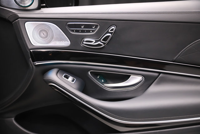 Used 2018 Mercedes-Benz Maybach S 560 4MATIC image 58
