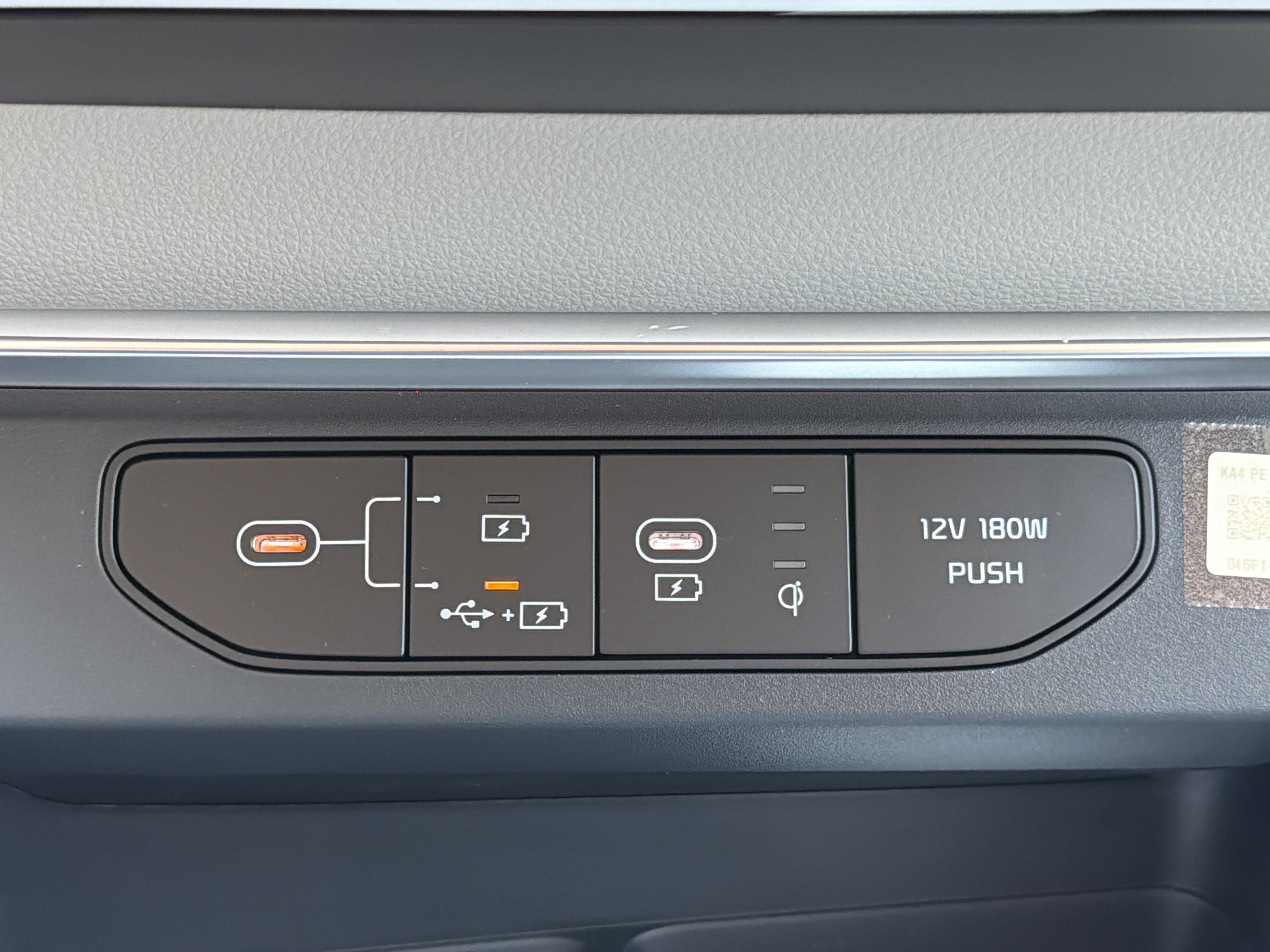 New 2026 Kia Carnival EX FWD image 8
