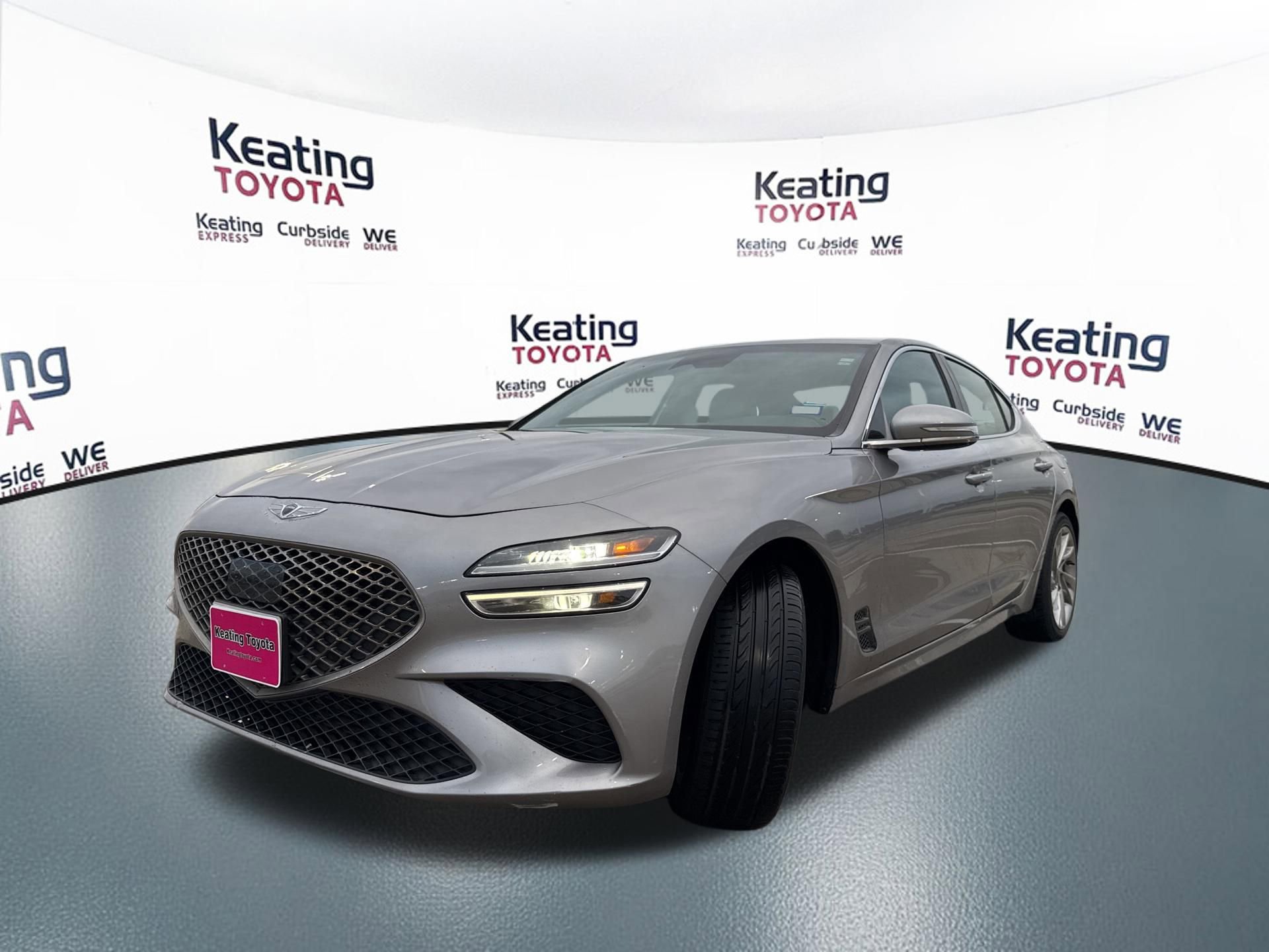 Used 2022 Genesis G70 2.0T RWD image 3