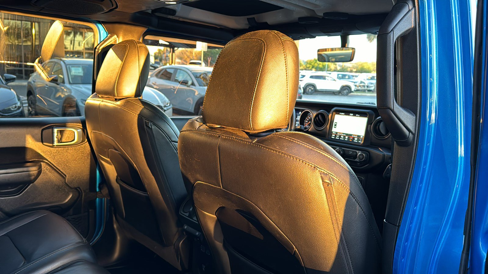 Used 2022 Jeep Gladiator Sport image 21