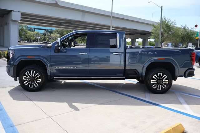 New 2026 GMC Sierra 2500 Denali Ultimate AWD/4WD image 4