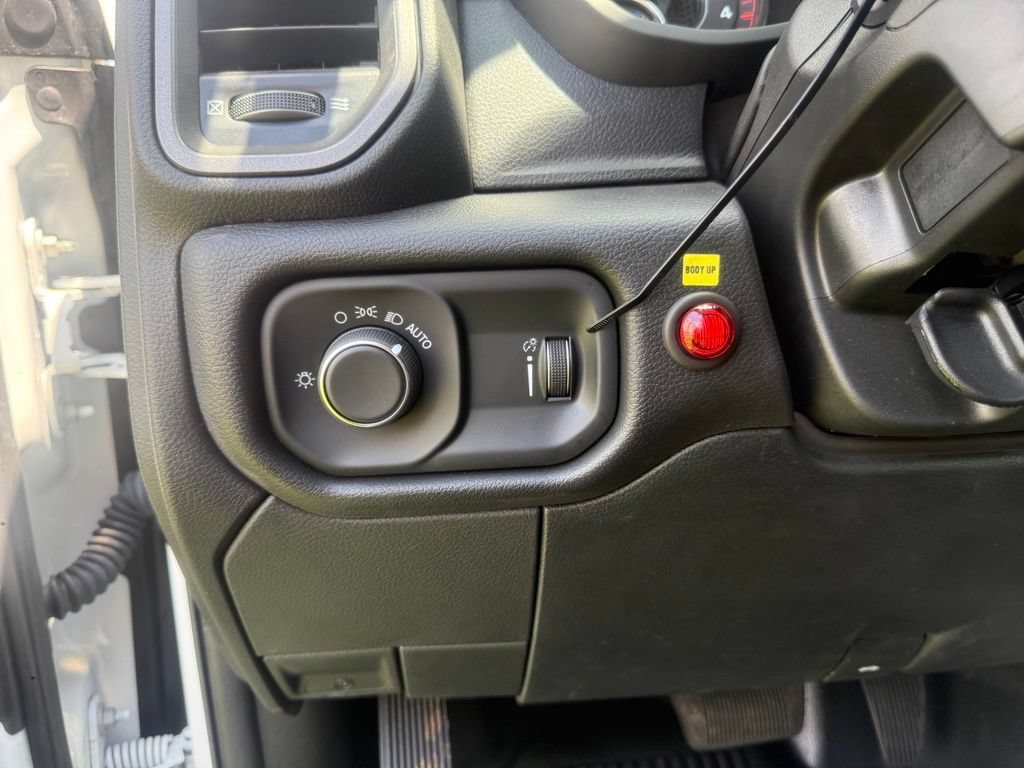 New 2024 RAM 5500 Tradesman RWD image 18