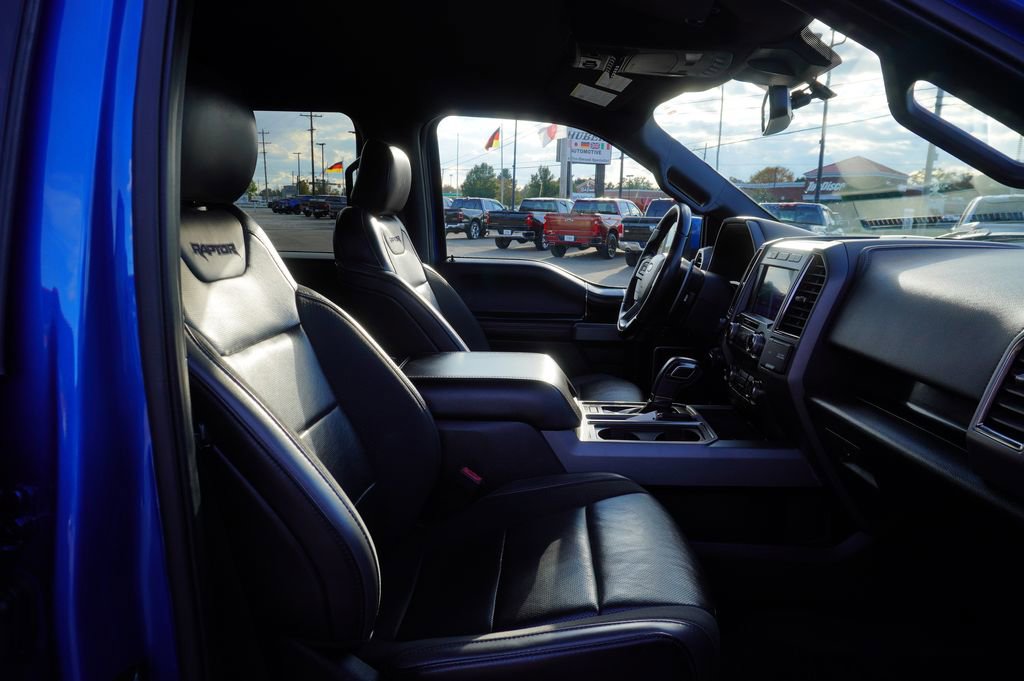 Used 2019 Ford F150 Raptor w/ Equipment Group 802A Luxury image 31
