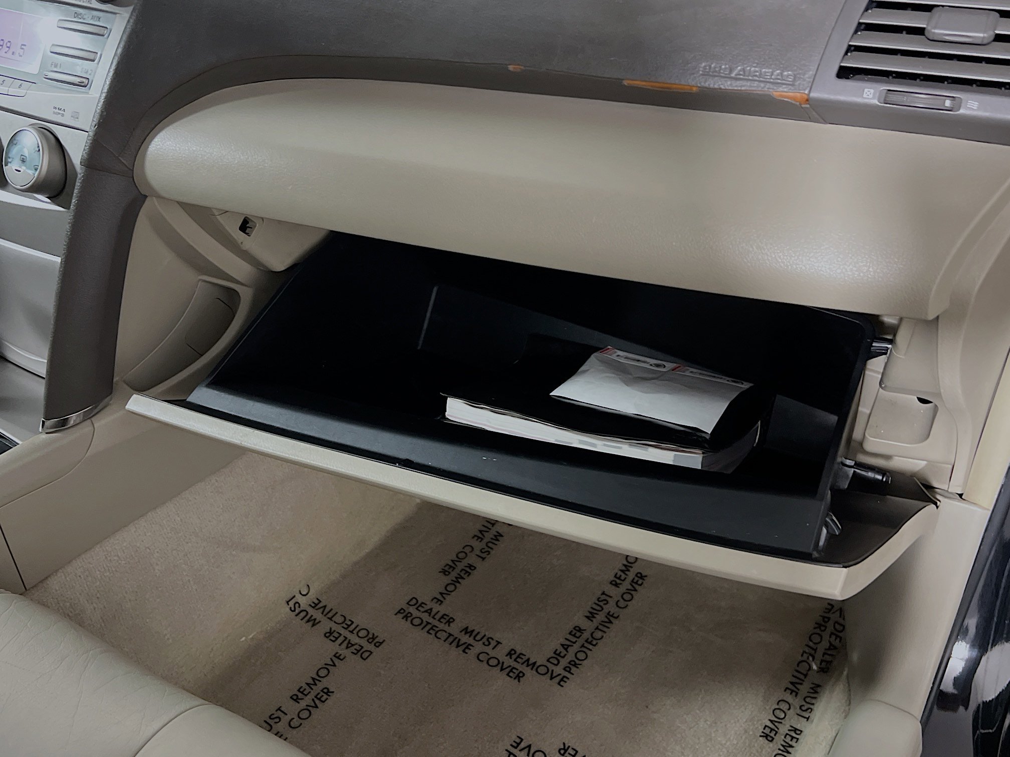 Used 2009 Toyota Camry LE image 32