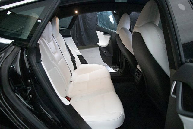 Used 2021 Tesla Model S Long Range image 18