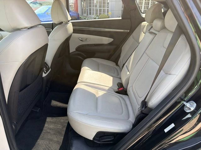 Used 2022 Hyundai Tucson Limited FWD image 12