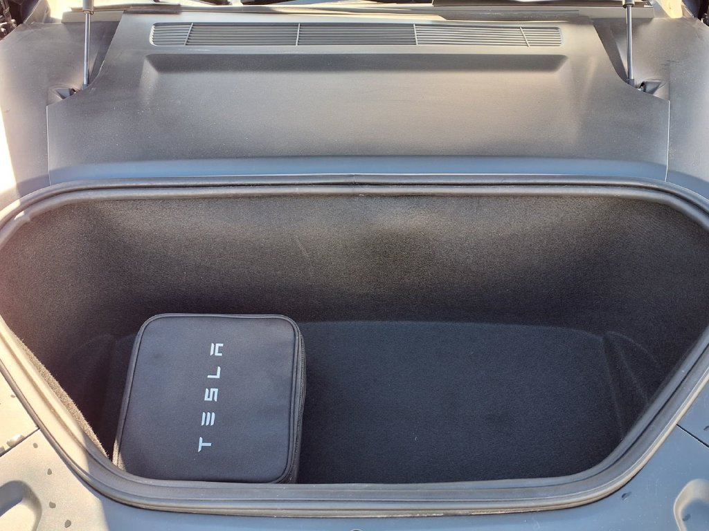 Used 2022 Tesla Model S Plaid AWD/4WD image 23
