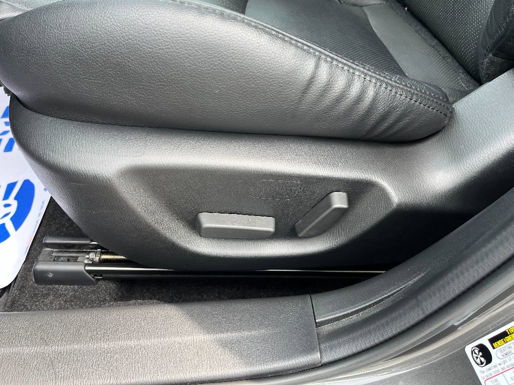 Used 2018 MAZDA MAZDA3 Grand Touring w/ Premium Equipment Package image 29