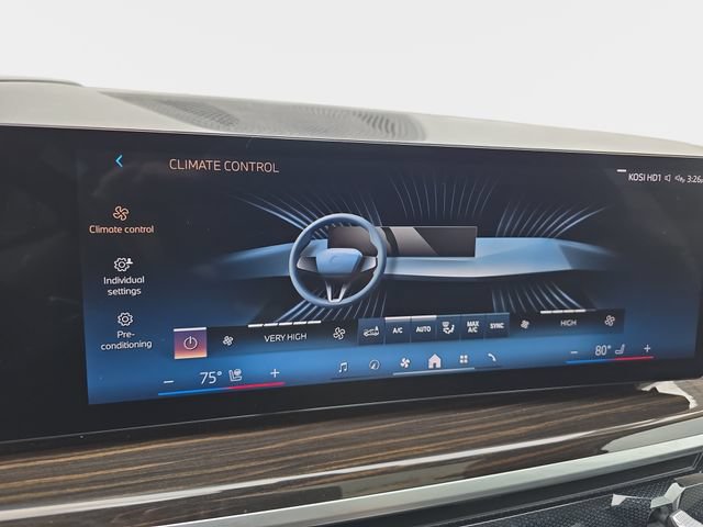 Used 2024 BMW X7 xDrive40i AWD/4WD image 28