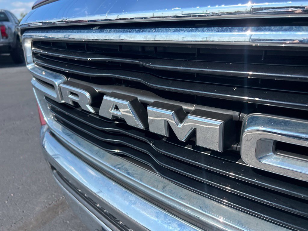 Used 2019 RAM 1500 Big Horn AWD/4WD image 9
