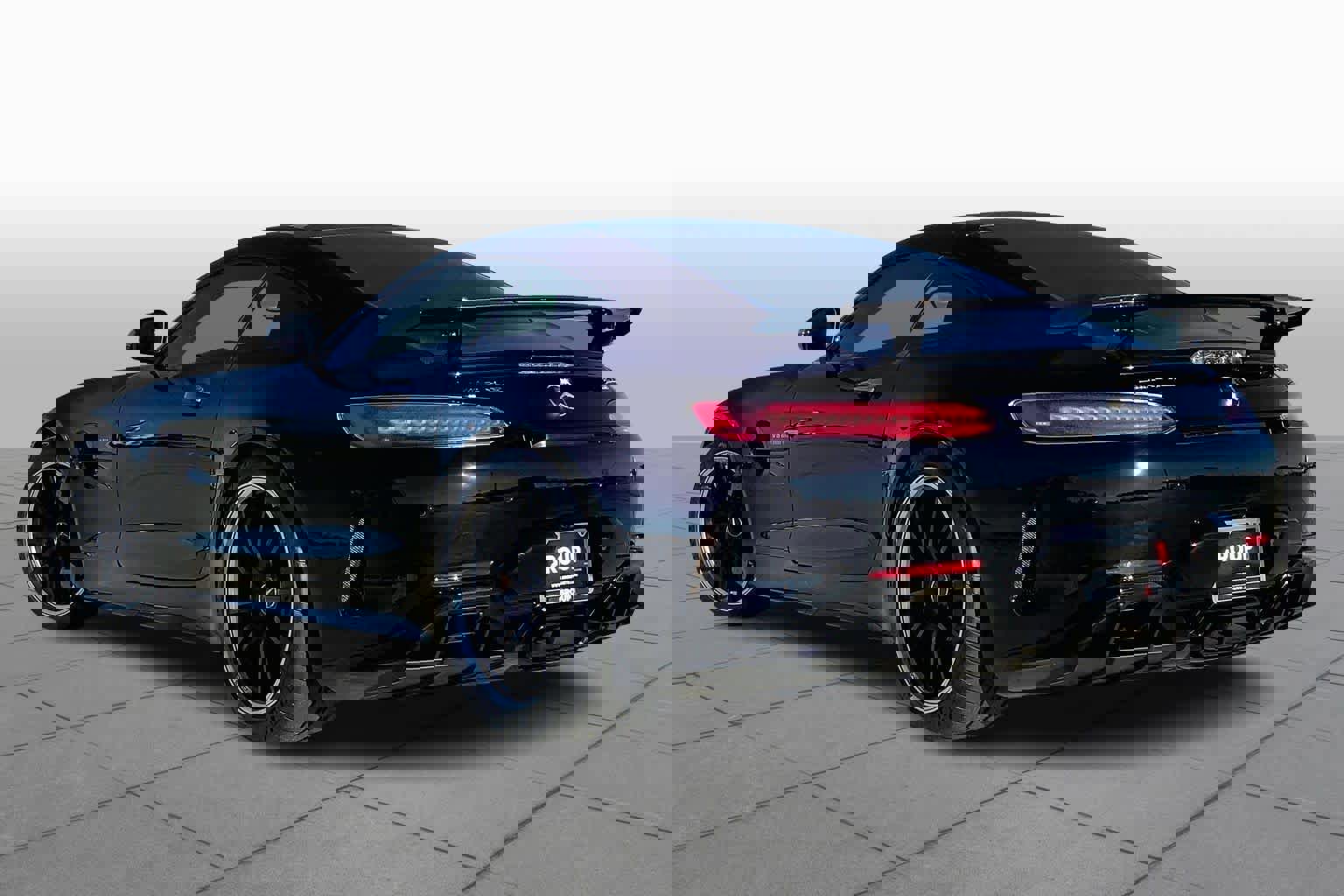 Used 2018 Mercedes-Benz AMG GT R image 11