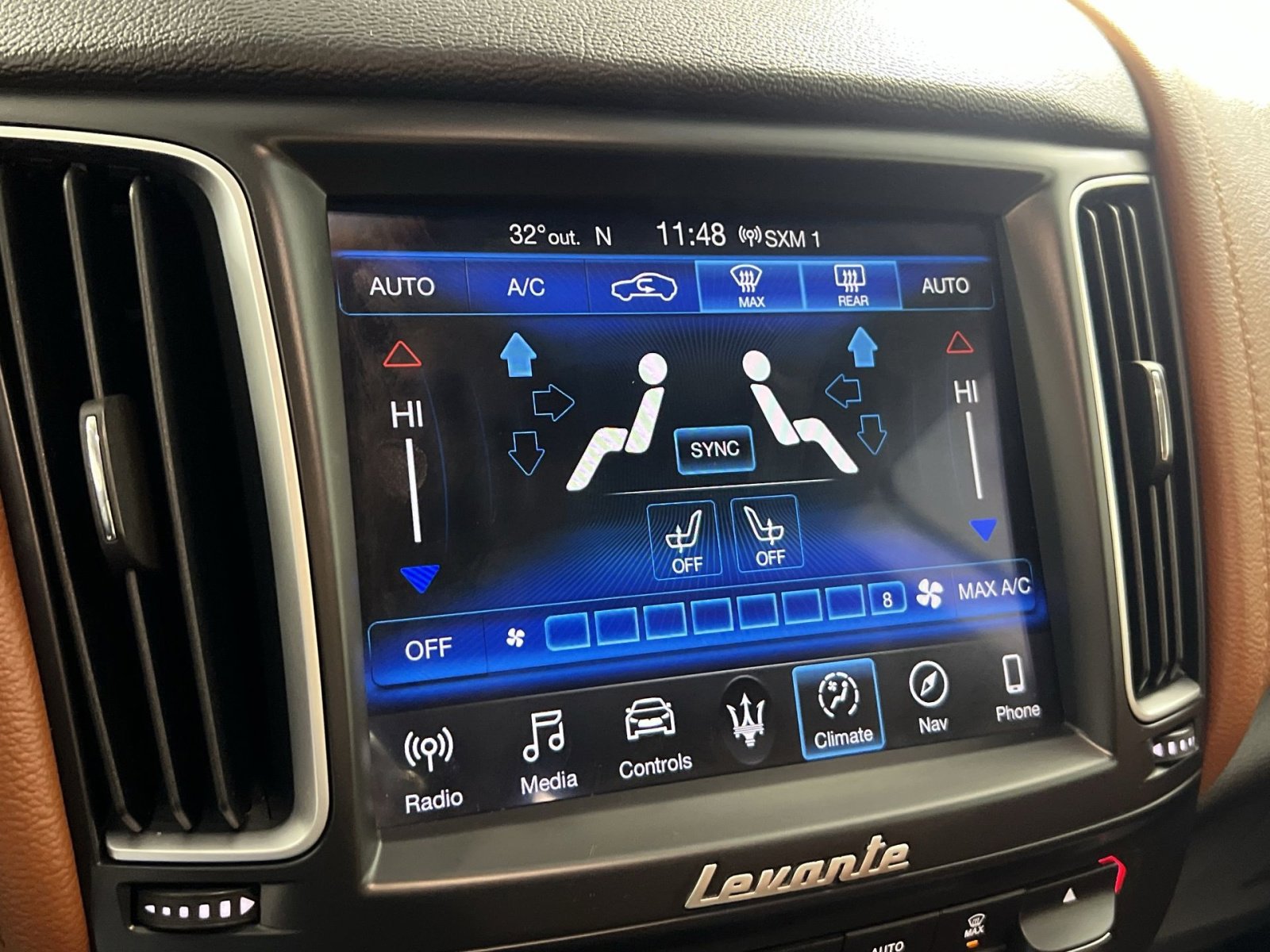 Used 2019 Maserati Levante image 21