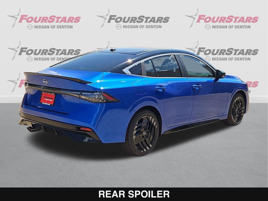 New 2027 Nissan Sentra SR w/ Floor Mat Package FWD image 4