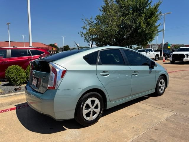 Used 2015 Toyota Prius Three FWD image 8