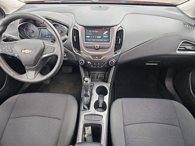 Used 2017 Chevrolet Cruze LT w/ Convenience Package FWD image 20