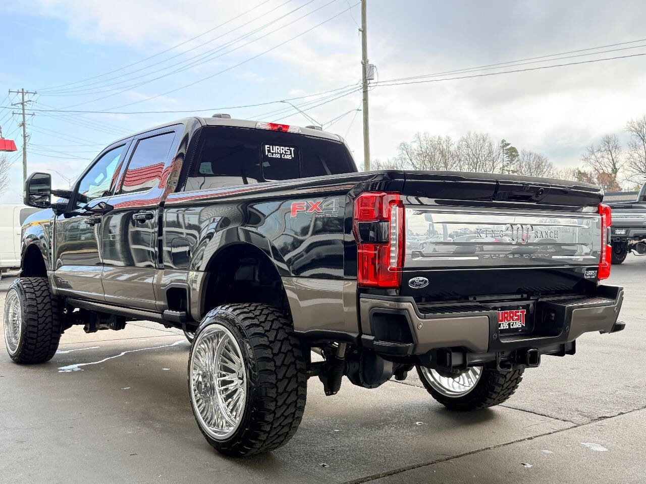 Used 2023 Ford F250 King Ranch w/ FX4 Off-Road Package image 5