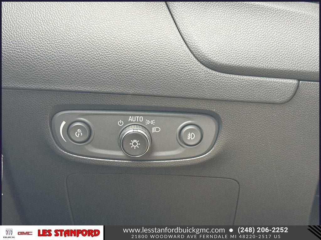 Used 2023 Buick Encore GX Select w/ Safety Package II FWD image 27