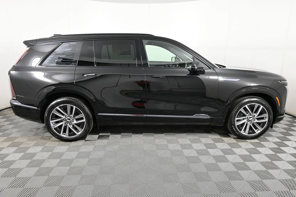 New 2026 Cadillac Vistiq Sport w/ LPO, Floor Liner Package image 28