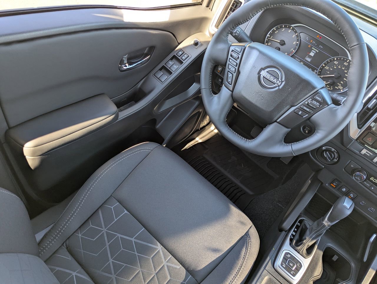 New 2026 Nissan Frontier SV w/ All-Weather Content Package image 20