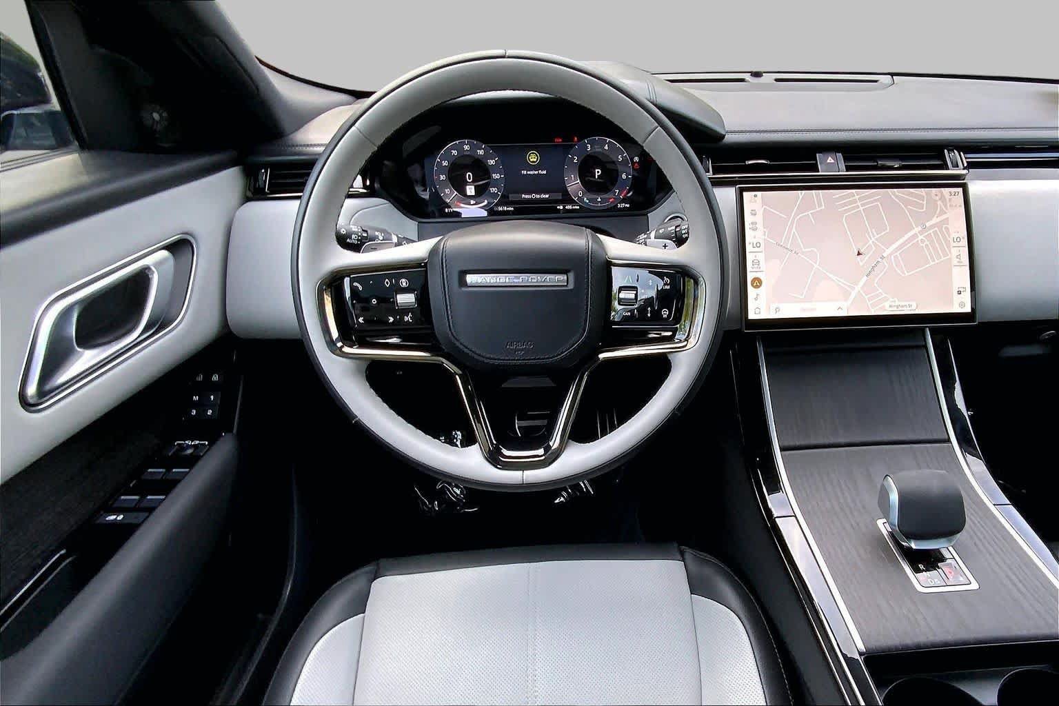 Used 2026 Land Rover Range Rover Velar Dynamic SE AWD/4WD image 6