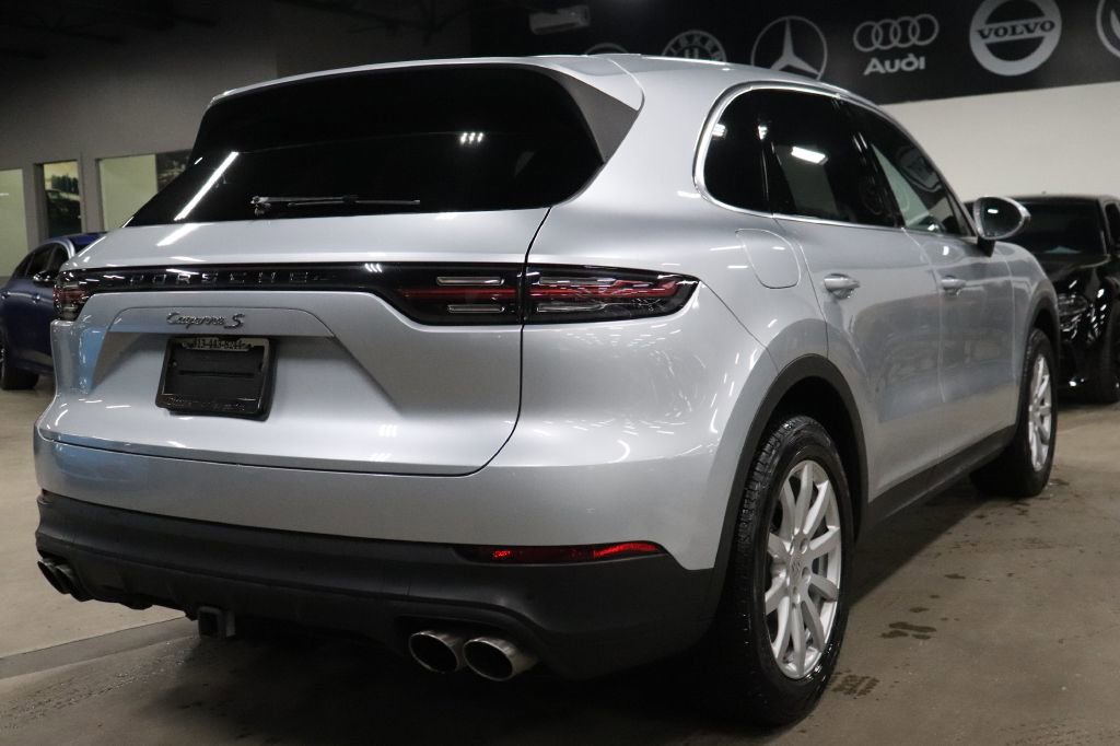 Used 2019 Porsche Cayenne S w/ Premium Plus Package AWD/4WD image 5