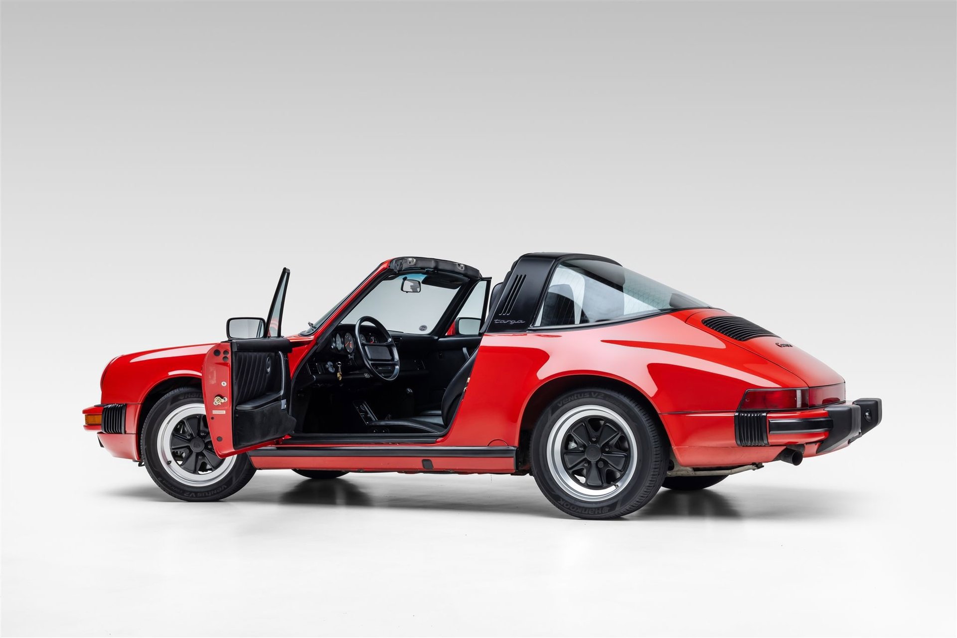 Used 1987 Porsche 911 Carrera image 8