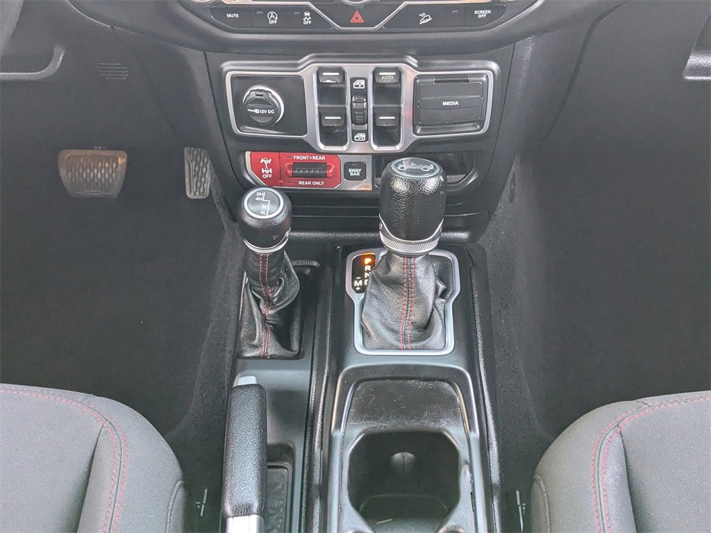 Used 2018 Jeep Wrangler Unlimited Rubicon w/ LED Lighting Group image 18