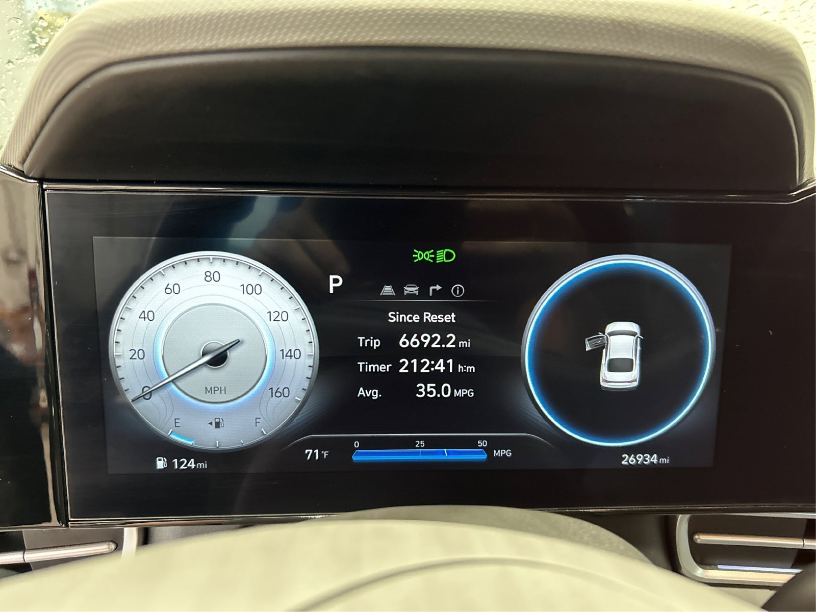 Used 2025 Hyundai Elantra SEL FWD image 16