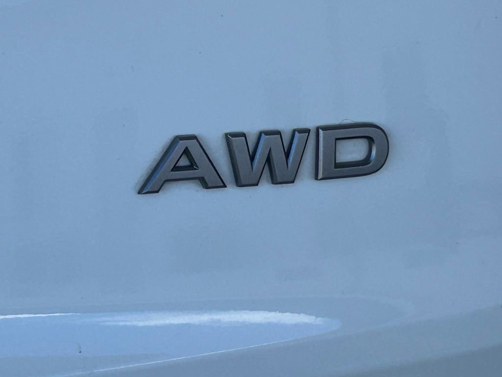 Used 2024 Nissan Rogue S image 20