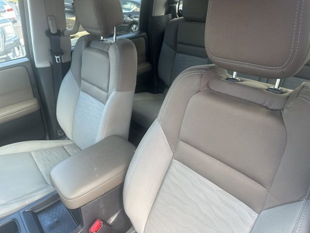 Used 2022 Nissan Frontier SV image 13