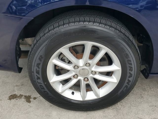 Used 2016 Dodge Grand Caravan SXT w/ Rear Park Assist Package FWD image 7