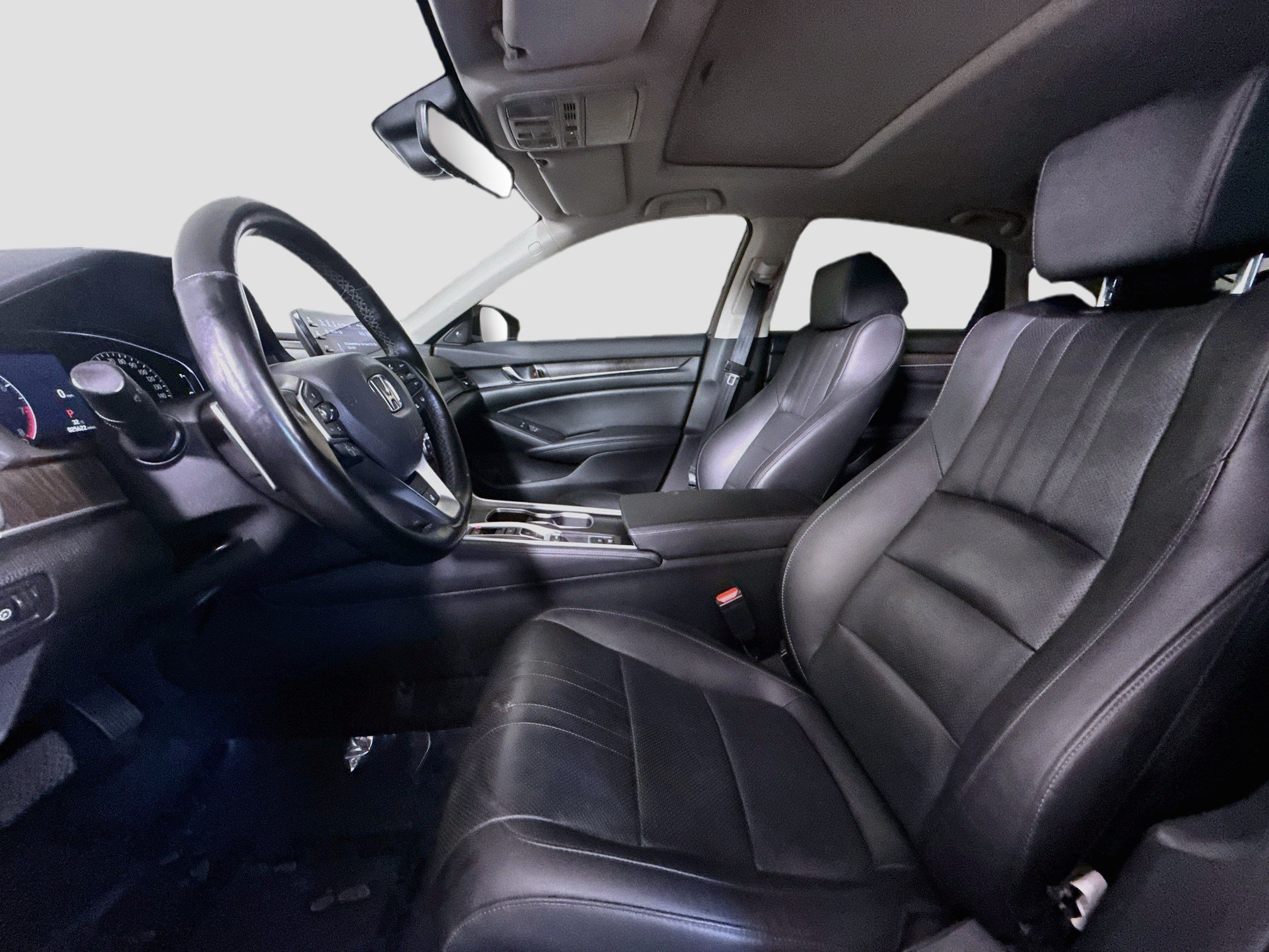 Used 2022 Honda Accord Touring image 22