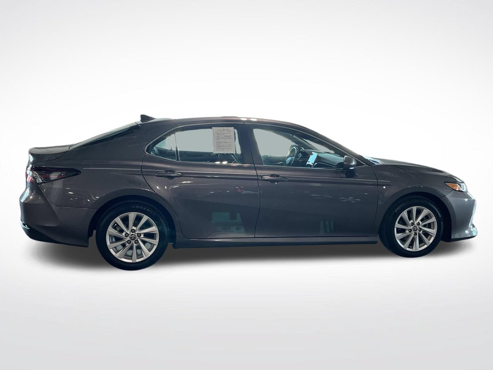 Used 2024 Toyota Camry LE FWD image 8