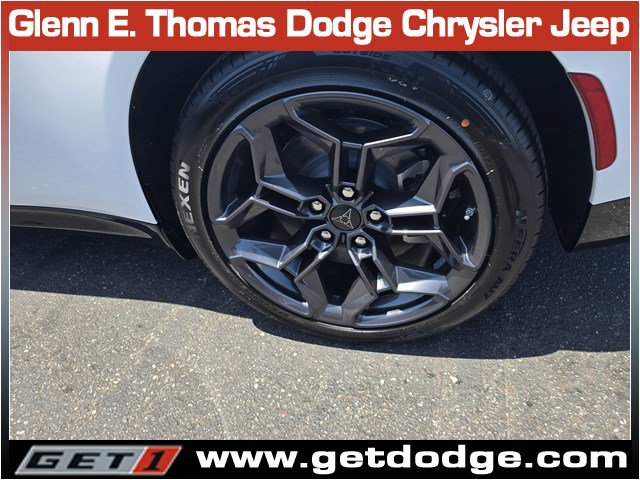 New 2026 Dodge Charger R/T w/ Driver Convenience Group AWD/4WD image 7