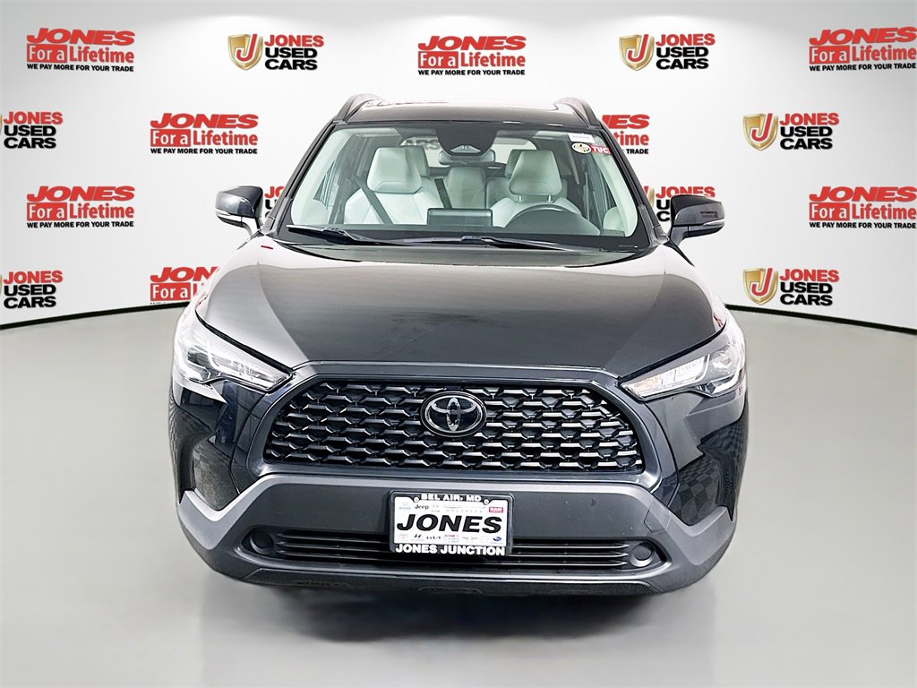 Certified 2024 Toyota Corolla Cross LE image 12