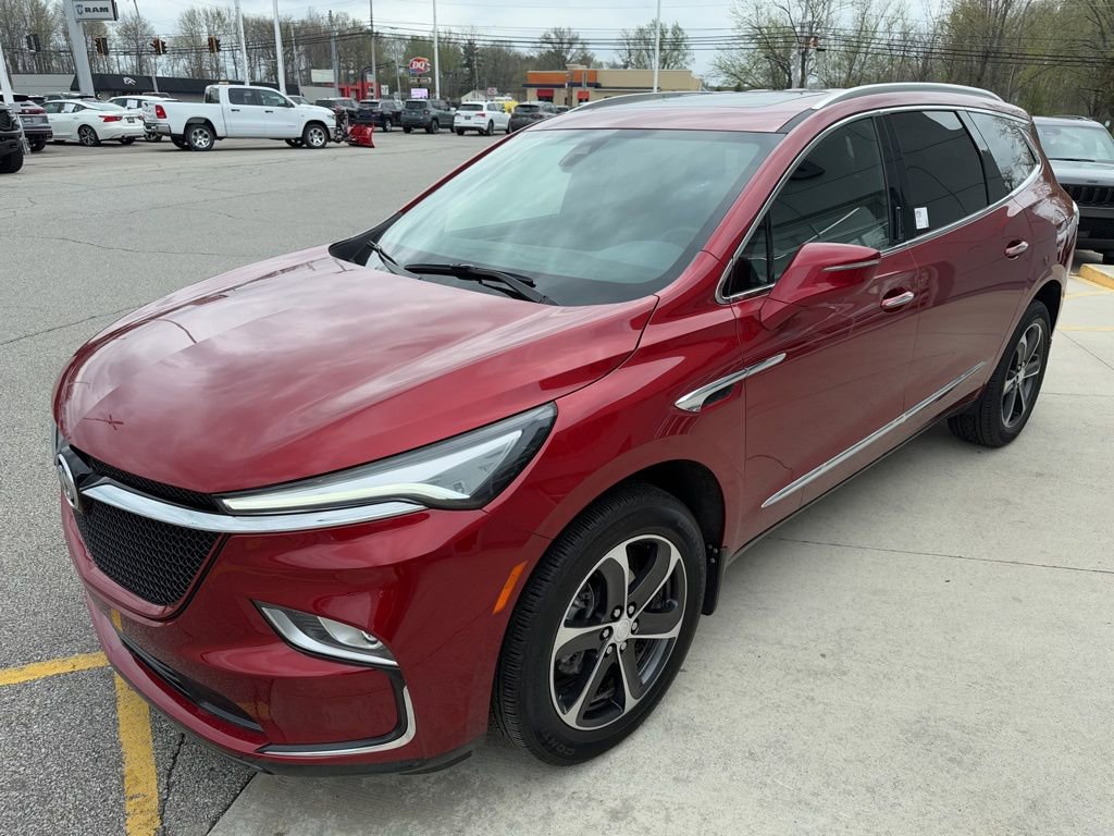 Used 2022 Buick Enclave Essence w/ Experience Buick Package image 9