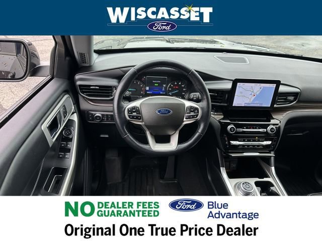 Certified 2022 Ford Explorer Limited w/ Hybrid Equipment Group 310A AWD/4WD image 8